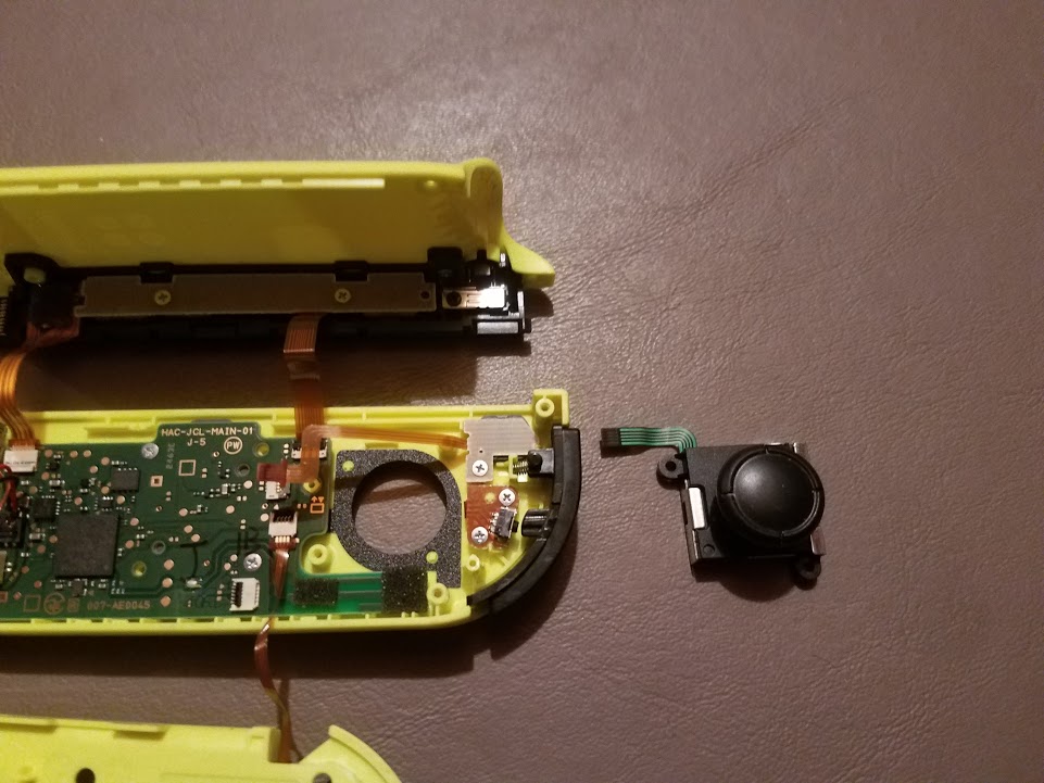 YLJoyConAnalogRemoved